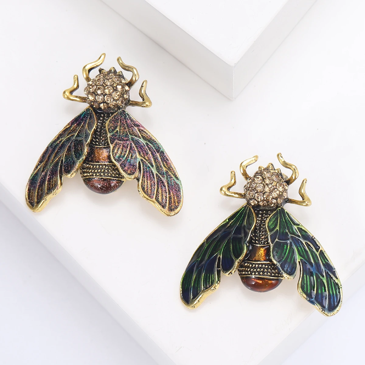 Vintage Rhinestone Bug Brooche - Vintage Fashion Bug 评论和价格