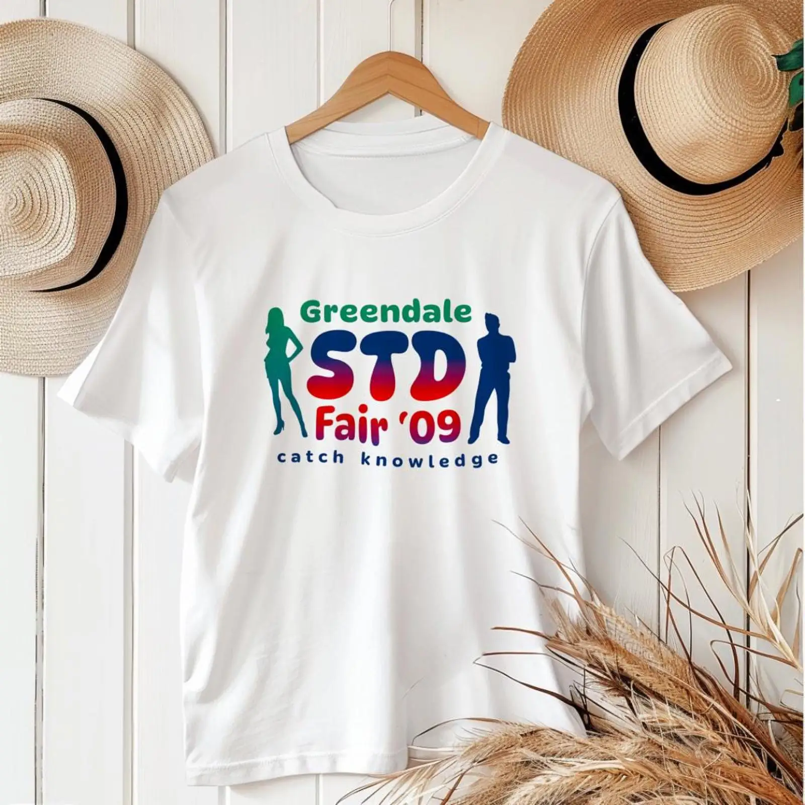 Greendale Community College T  - Vintage Fashion Community 评论和价格