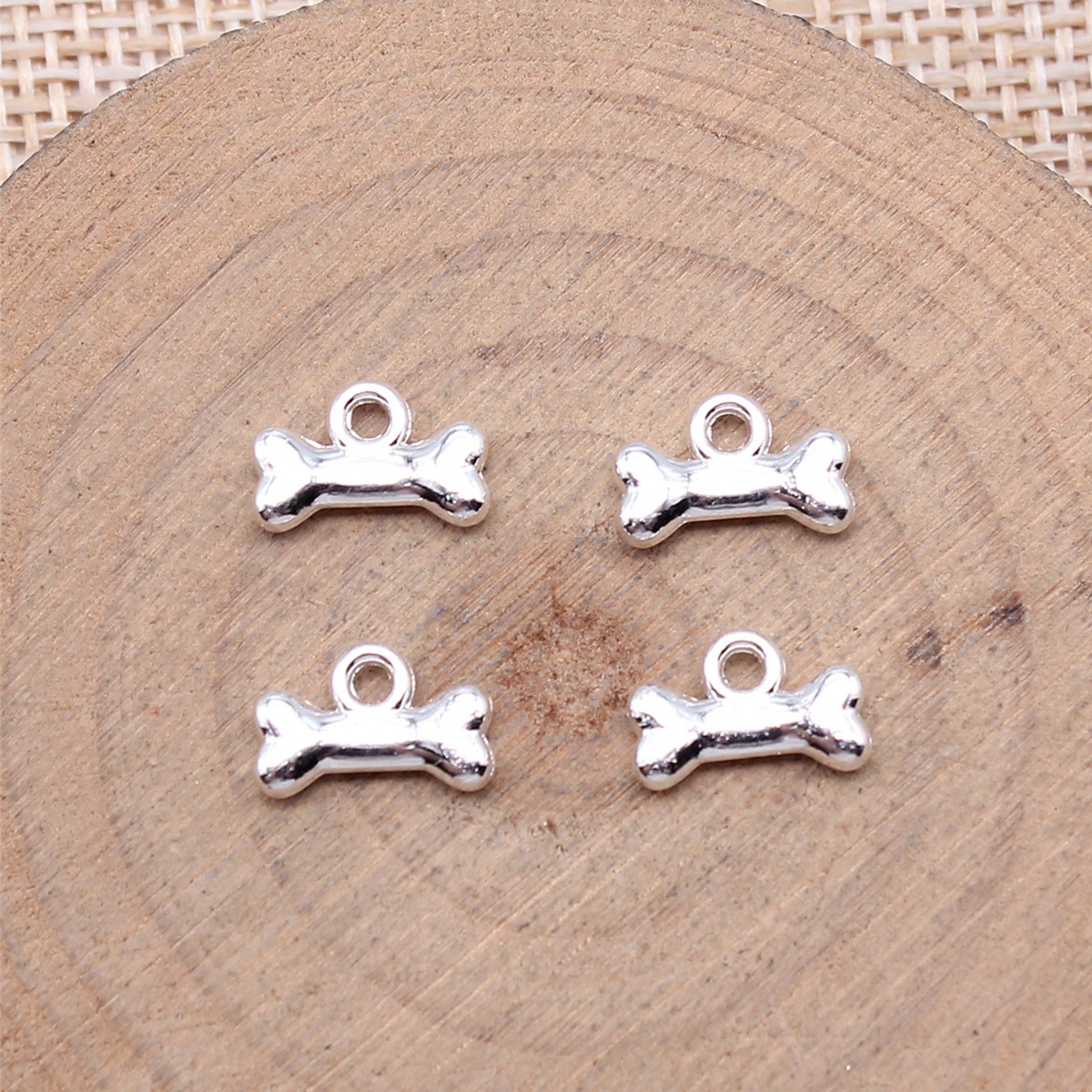 20pcs 10x7mm 5 Colors Dog Bone - Vintage Fashion Theme 评论和价格