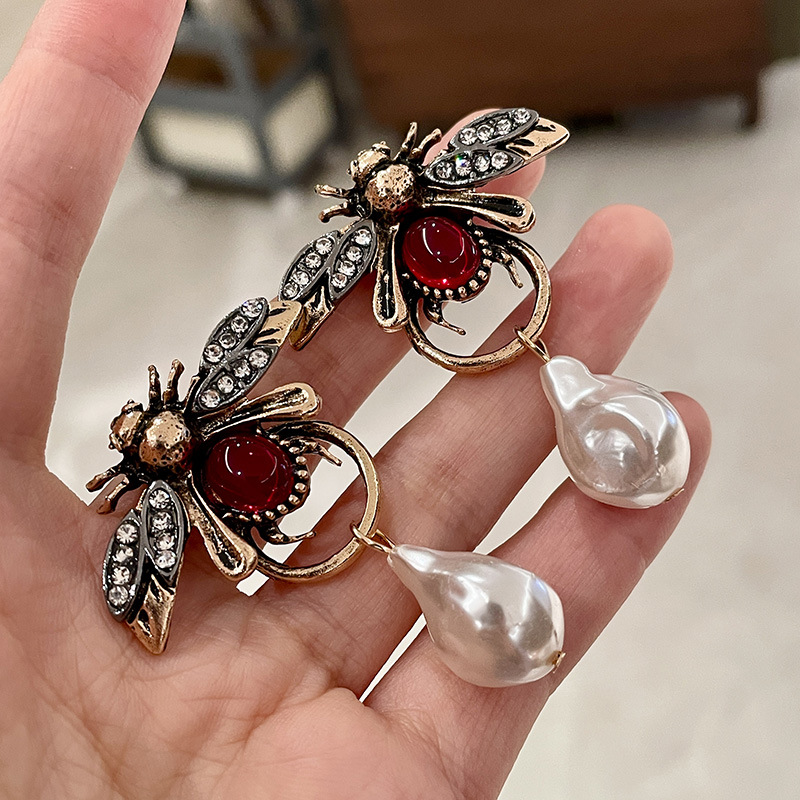 Vintage Bug Insect Dangle Earr - Vintage Fashion Bug 评论和价格