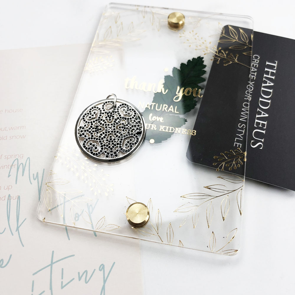 Pendant Arabesque Disc Ornamen - Vintage Fashion Jewelry Brands 评论和价格