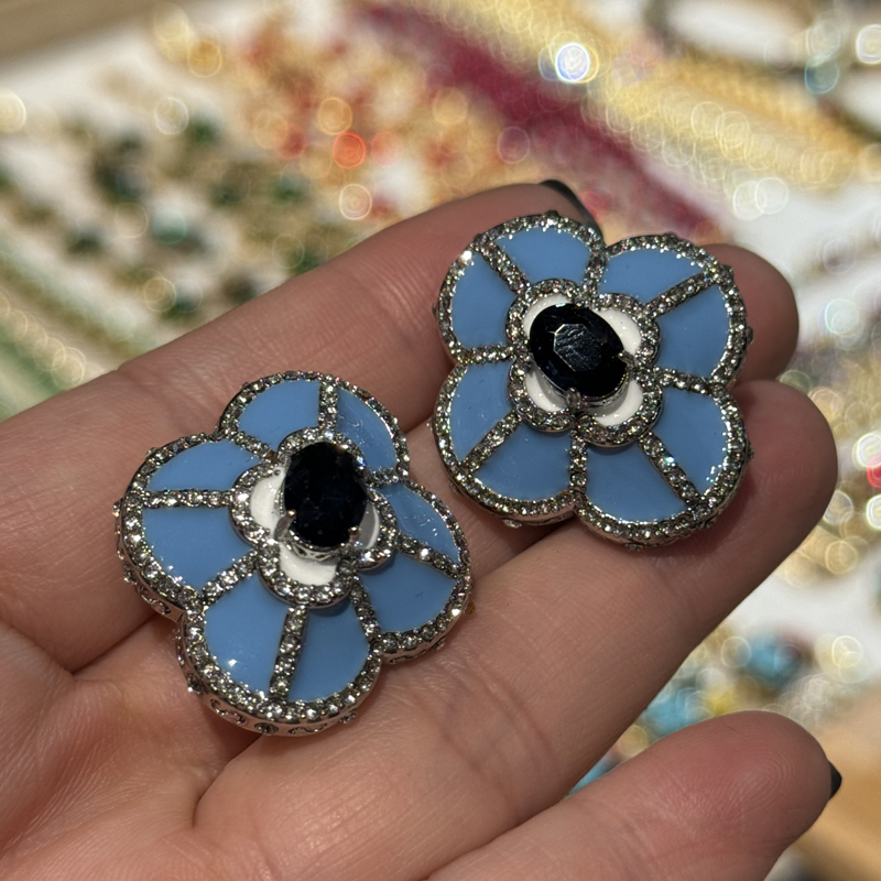 Vintage Four Leaves Blue Stud  - Vintage Fashion Jewelry Brands 评论和价格