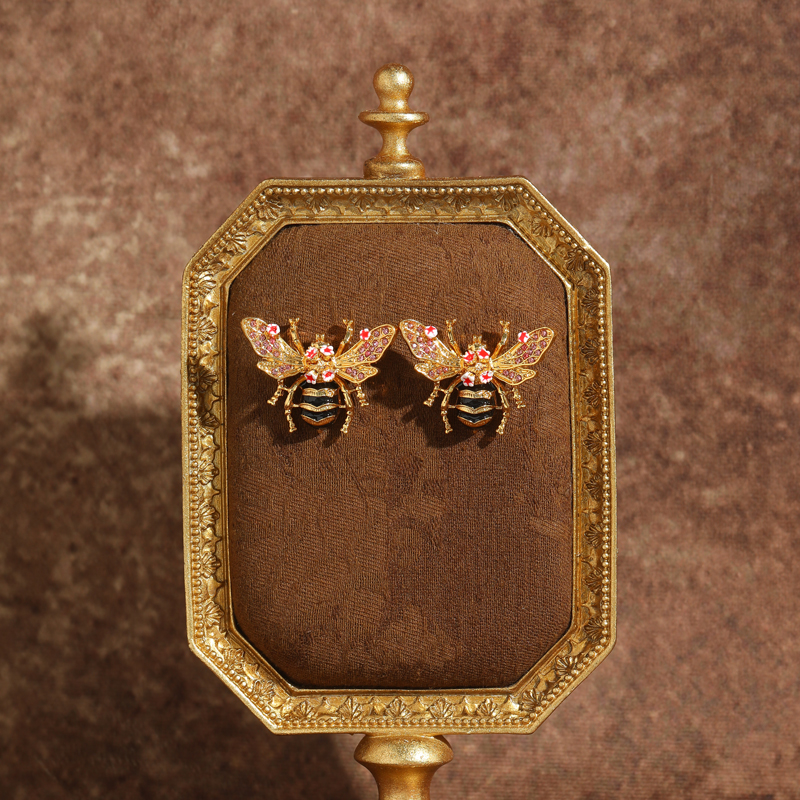 Vintage Enamel Drip Oil Bee Ea - Vintage Fashion Jewelry Brands 评论和价格